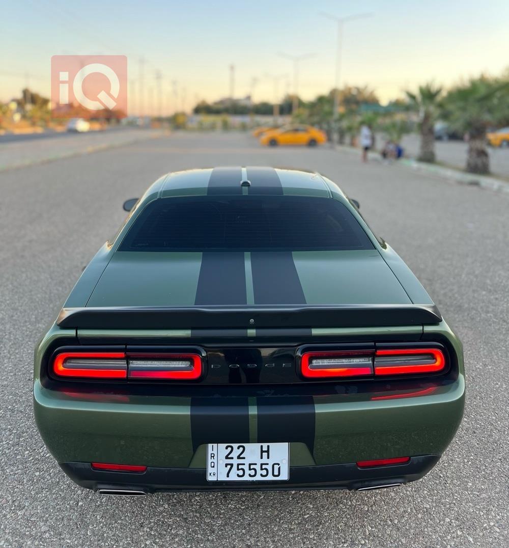 Dodge Challenger